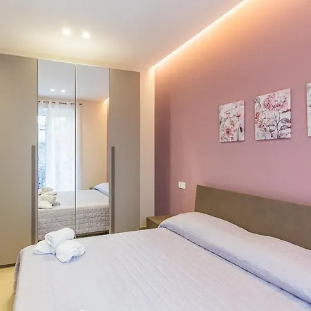 Le Porte Di Aci Apartman